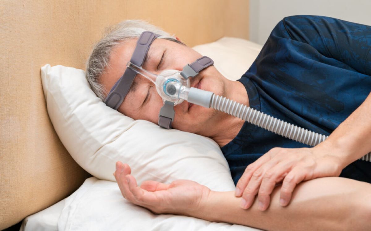 Choosing an Oxygen Mask for Home Use Safely