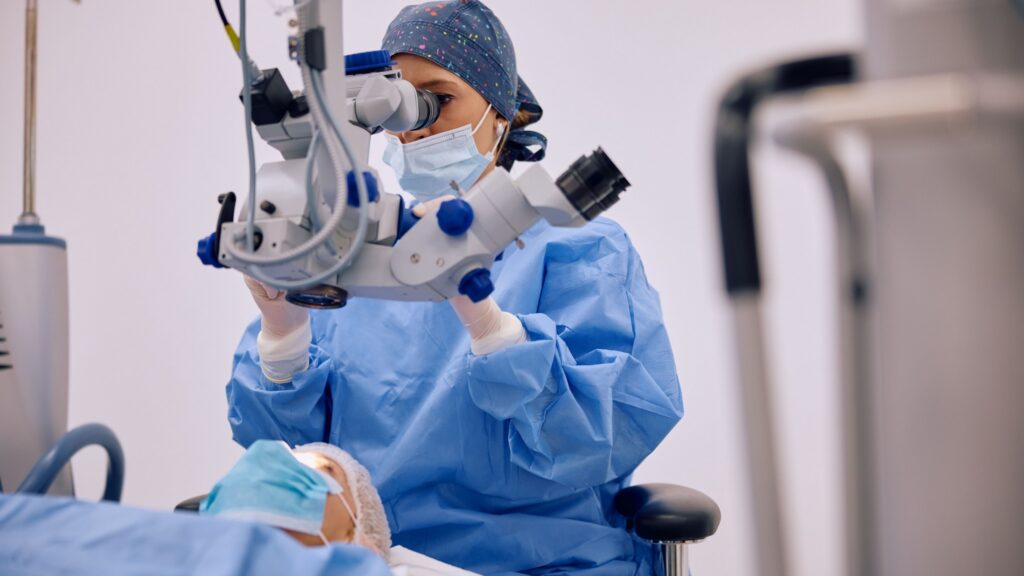 What Happens Step By Step During Cataract Eye Surgery?

